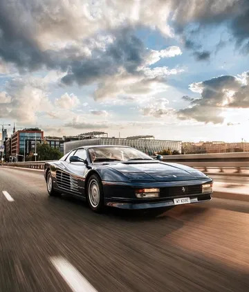 warmińsko-mazurskie Ferrari Testarossa cena 720000 przebieg: 100000, rok produkcji 1988 z Warszawa